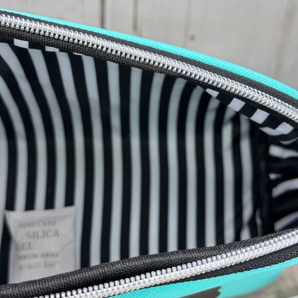 Marc Tetro Makeup Cosmetic Case Boston Terrier French Bulldog Teal Zipper Bag - Picture 13 of 15